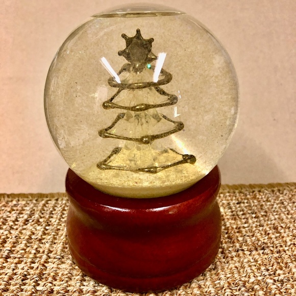 Vintage Christmas Tree Snowglobe Music Box, Wish You a Merry Christmas - Picture 1 of 5